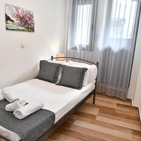 Giorgos House Apartment