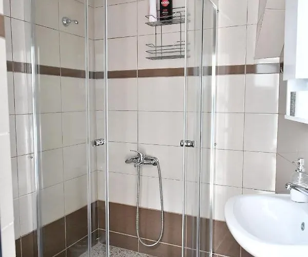 Giorgos House Apartamento *